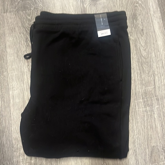 2pc Bundle Joggers & long sleeve T-shirt - Picture 3 of 4